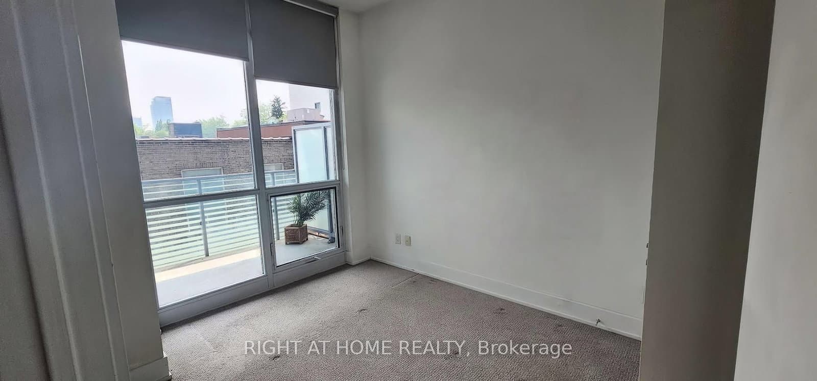 170 Avenue Road, Unit 302 thumbnail 8