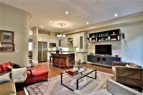 312 Broadway Avenue thumbnail 9