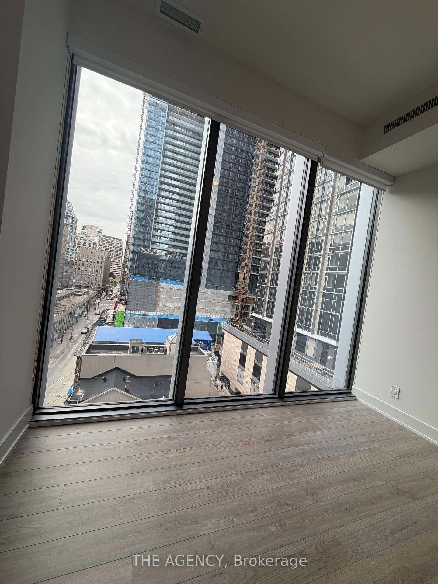8 Cumberland Street, Unit 703 thumbnail 11
