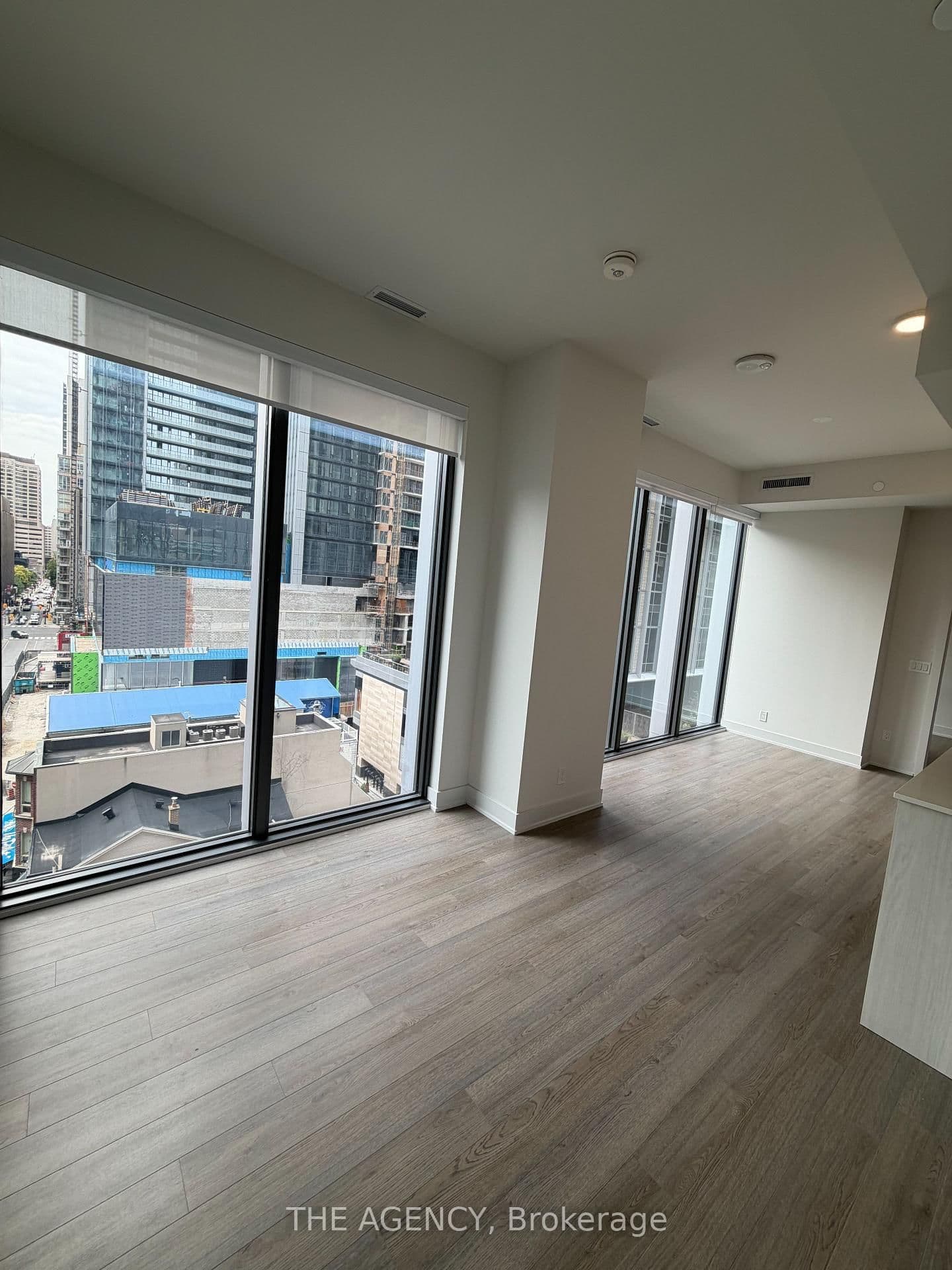 8 Cumberland Street, Unit 703 thumbnail 12