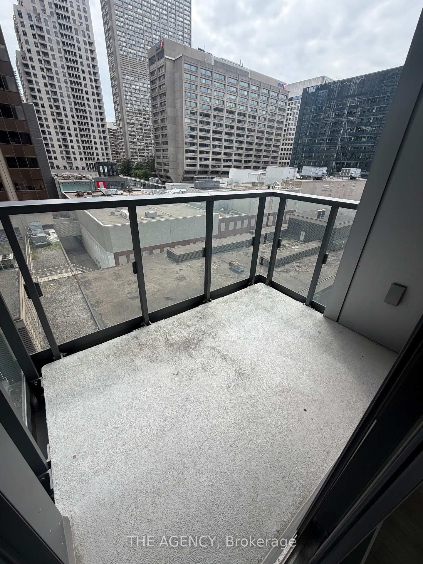 8 Cumberland Street, Unit 703 thumbnail 20