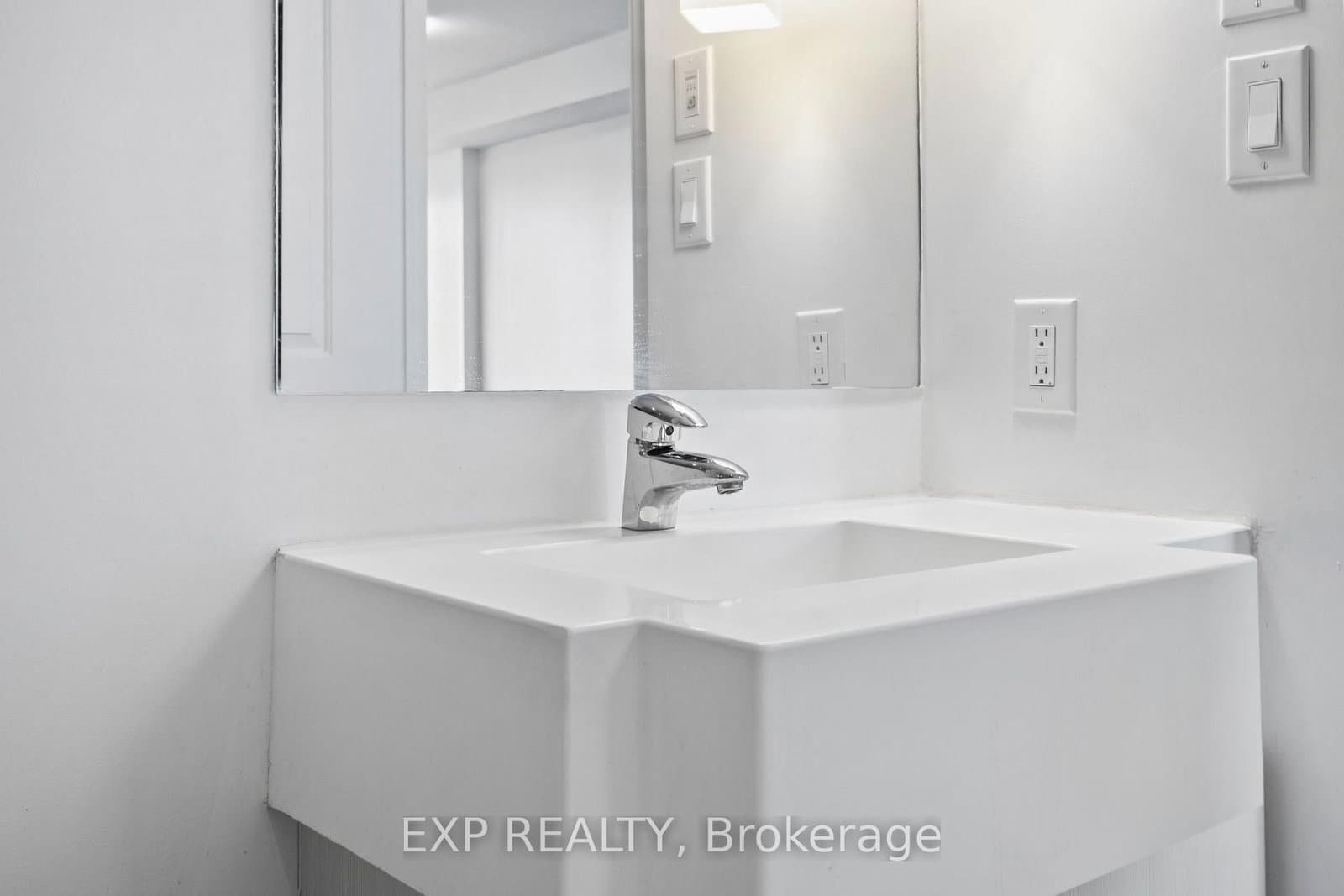 8 The Esplanade, Unit 3510 thumbnail 24