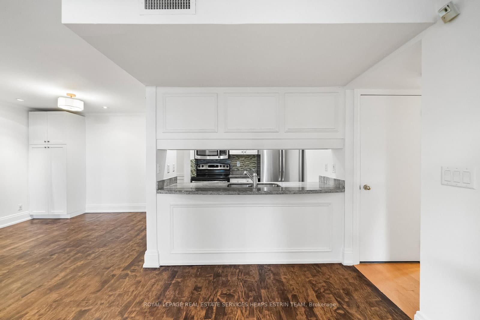 106 Redpath Avenue, Unit 10 thumbnail 10