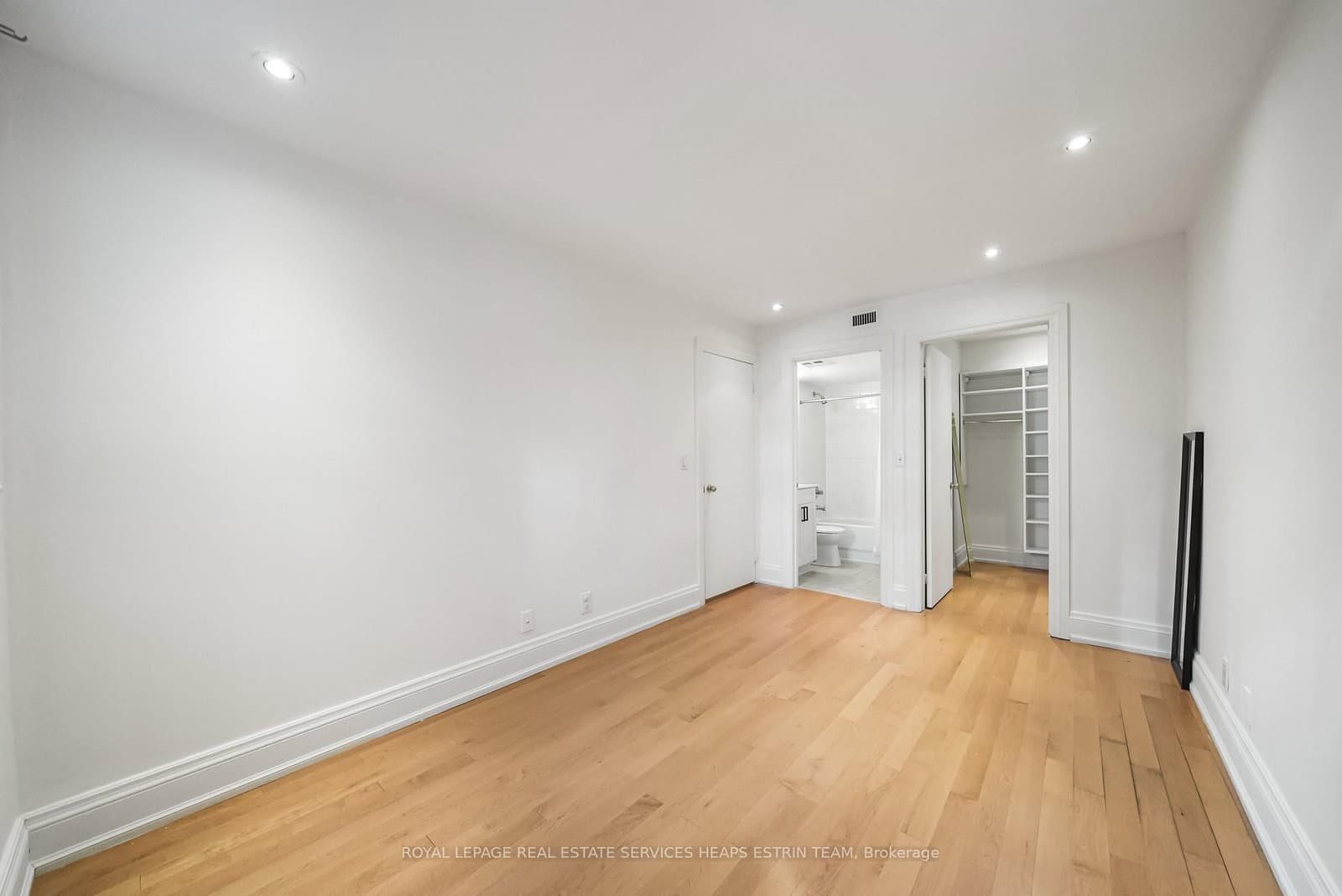 106 Redpath Avenue, Unit 10 thumbnail 16