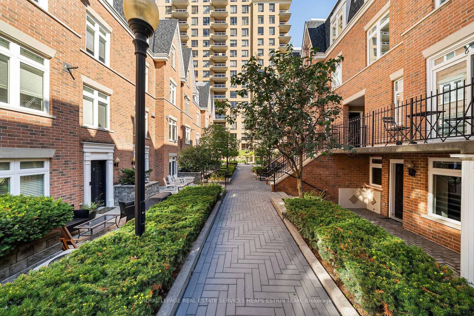 106 Redpath Avenue, Unit 10 thumbnail 26