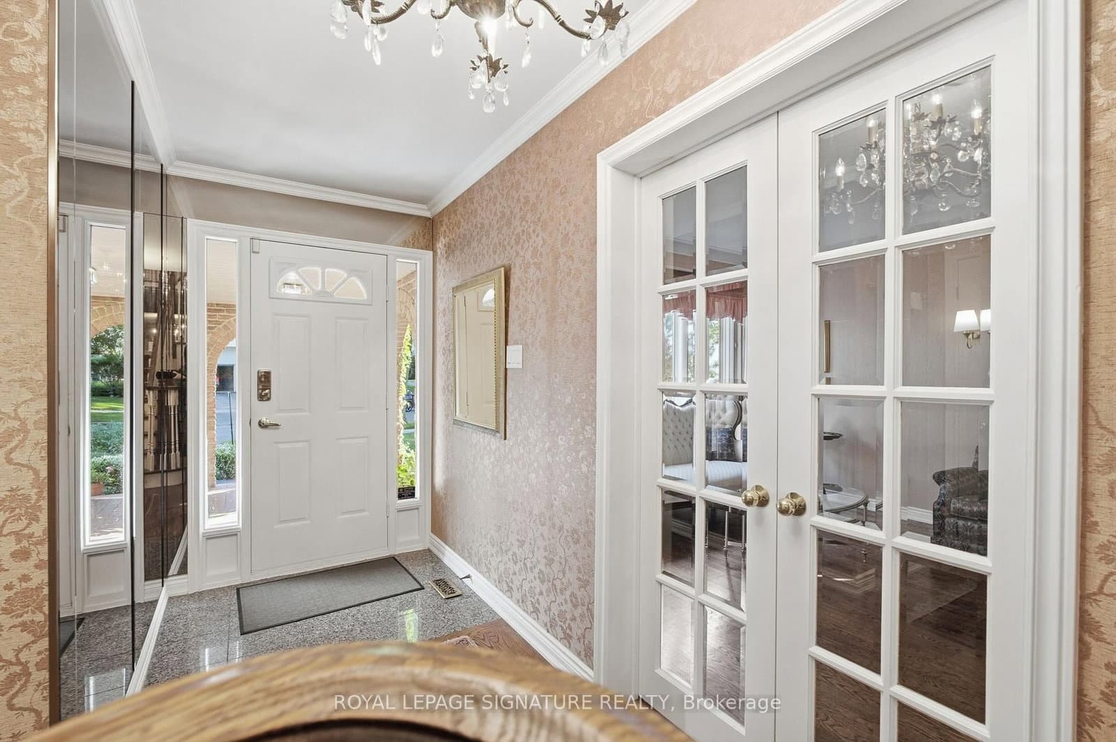 20 Wellesbourne Crescent thumbnail 3