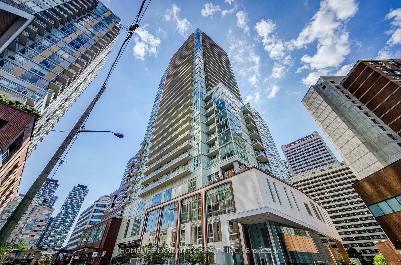 33 Helendale Avenue, Unit 601 thumbnail 2