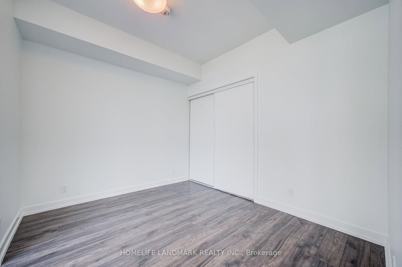 33 Helendale Avenue, Unit 601 thumbnail 20