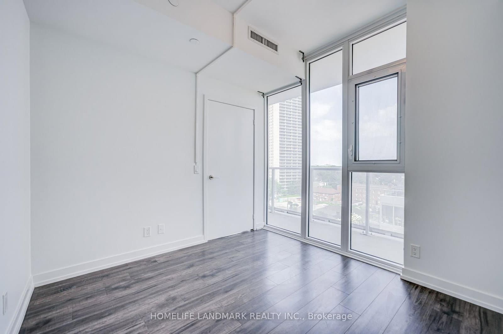 33 Helendale Avenue, Unit 601 thumbnail 22