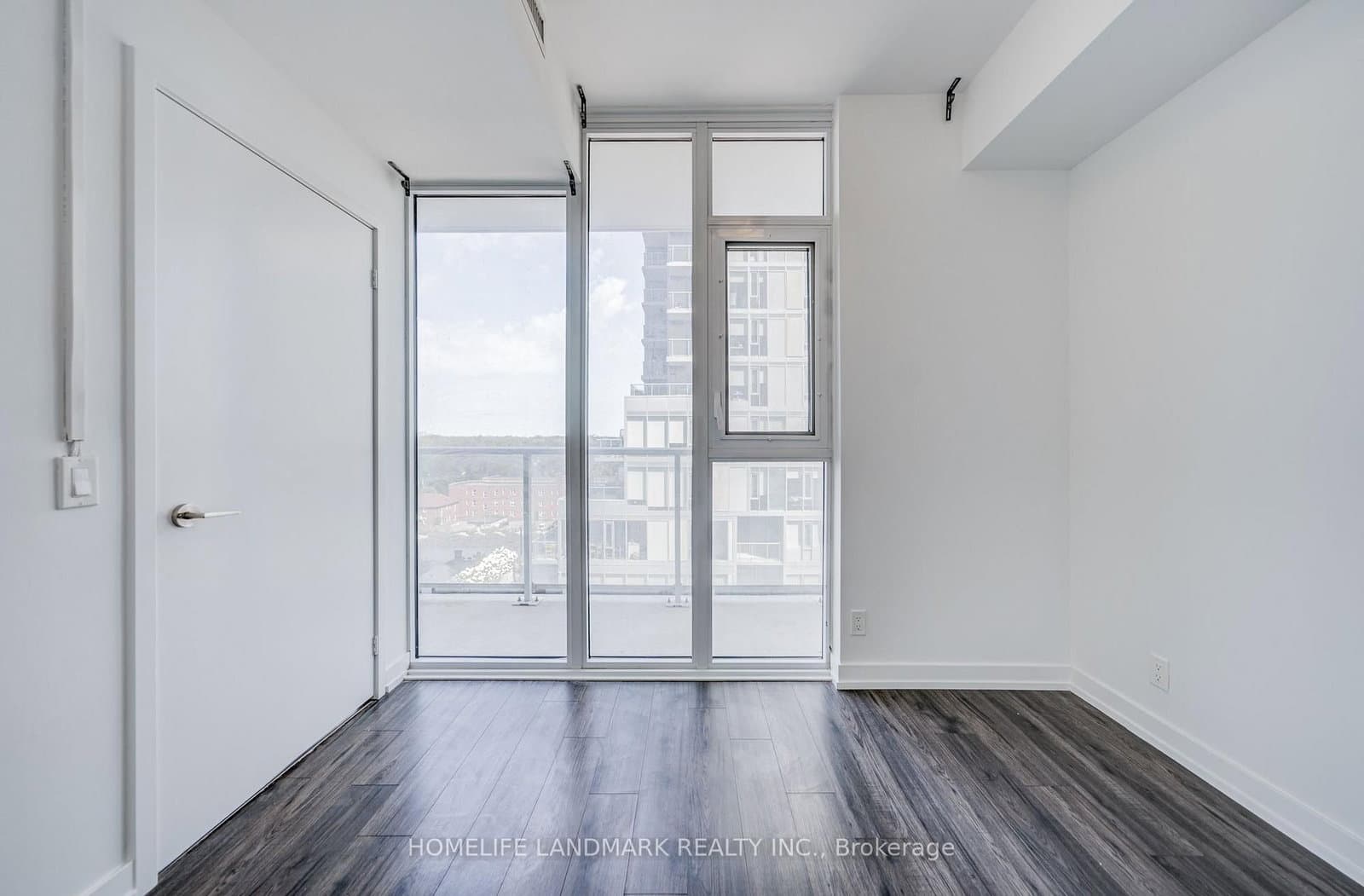 33 Helendale Avenue, Unit 601 thumbnail 23
