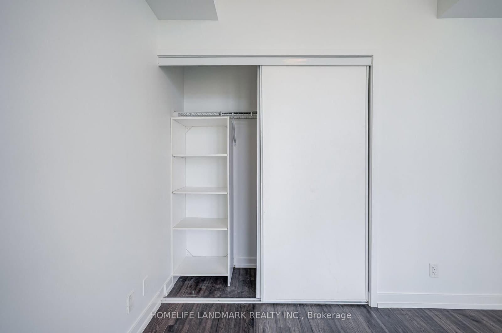 33 Helendale Avenue, Unit 601 thumbnail 24