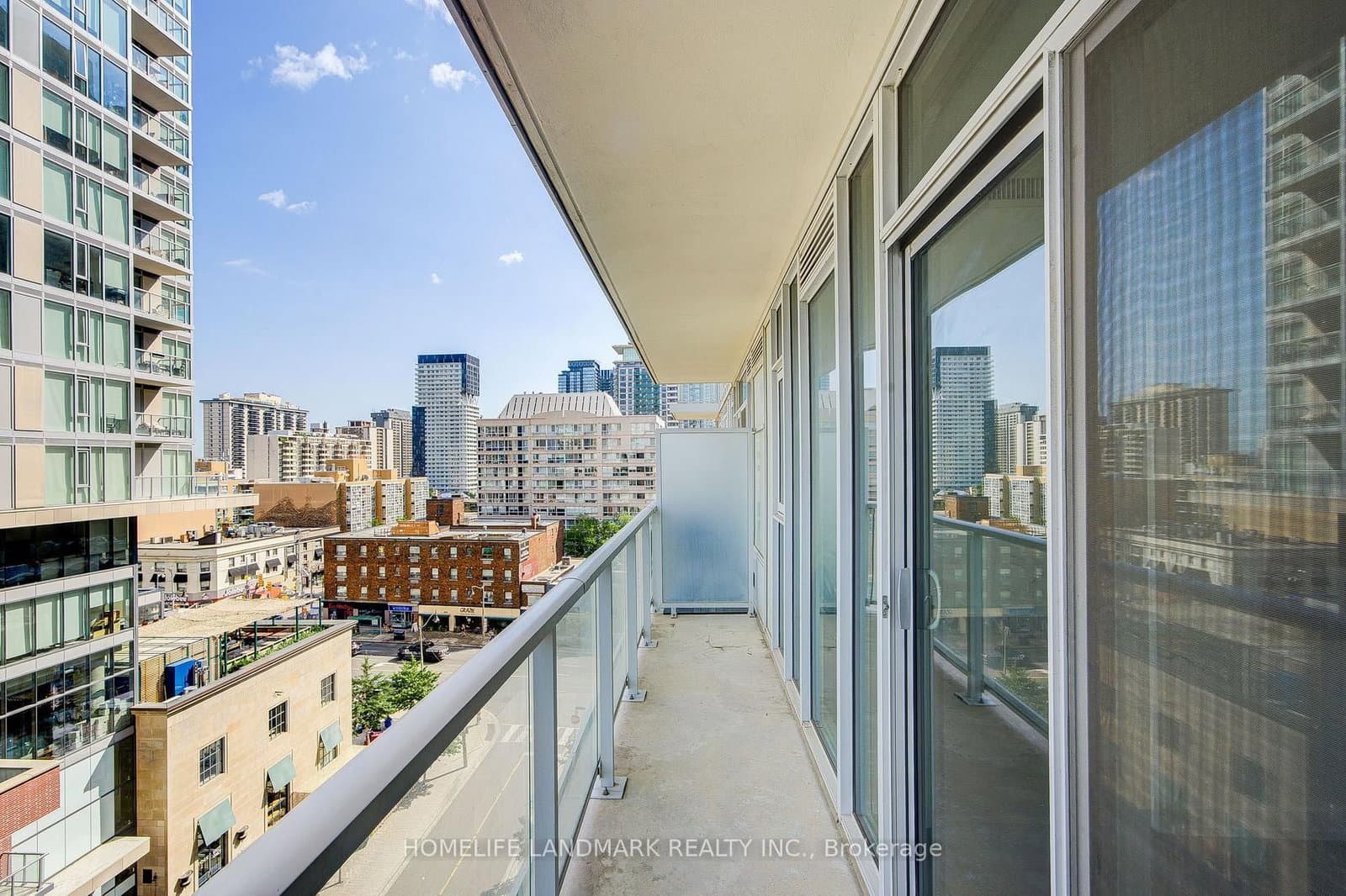 33 Helendale Avenue, Unit 601 thumbnail 30