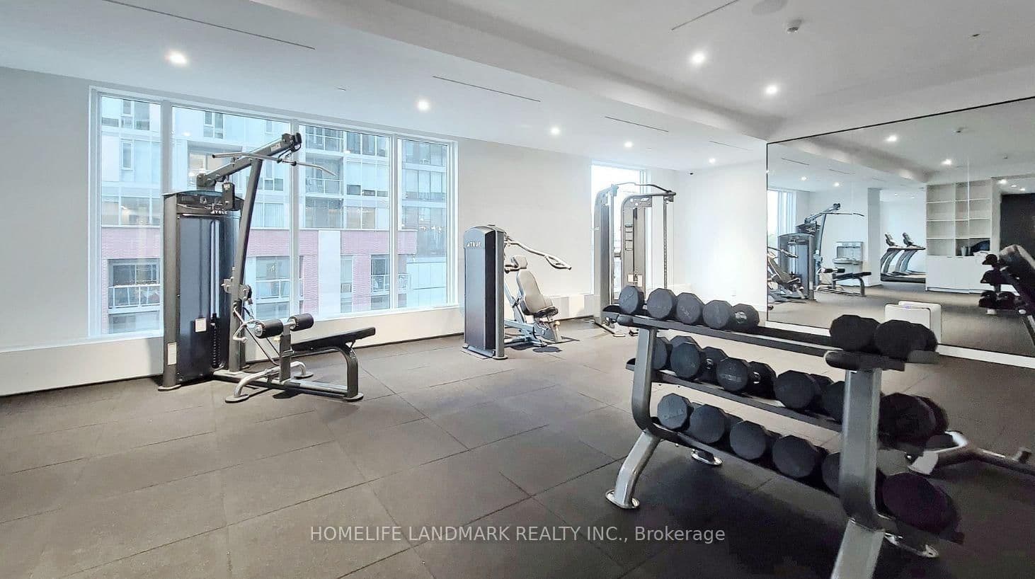 33 Helendale Avenue, Unit 601 thumbnail 40