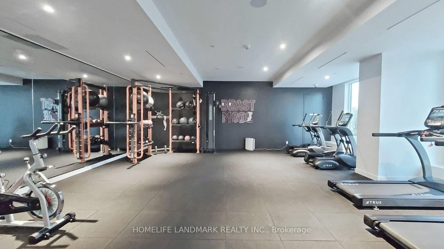 33 Helendale Avenue, Unit 601 thumbnail 41