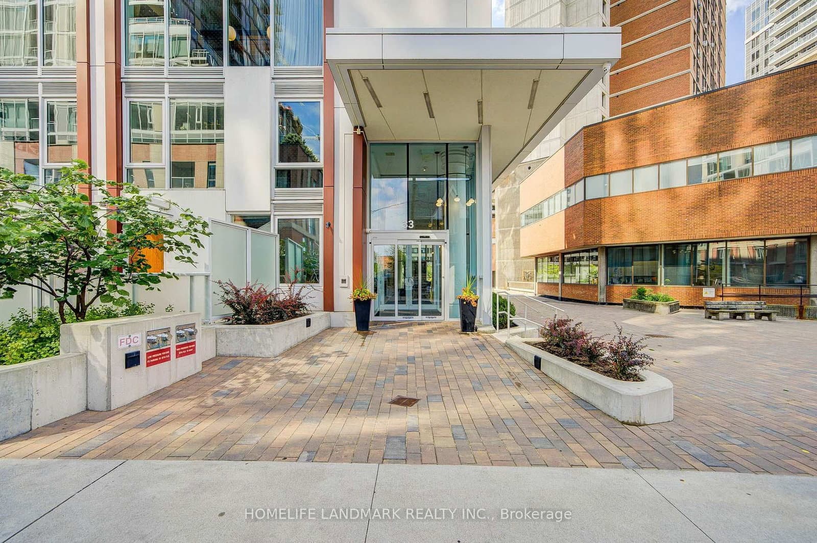 33 Helendale Avenue, Unit 601 thumbnail 45