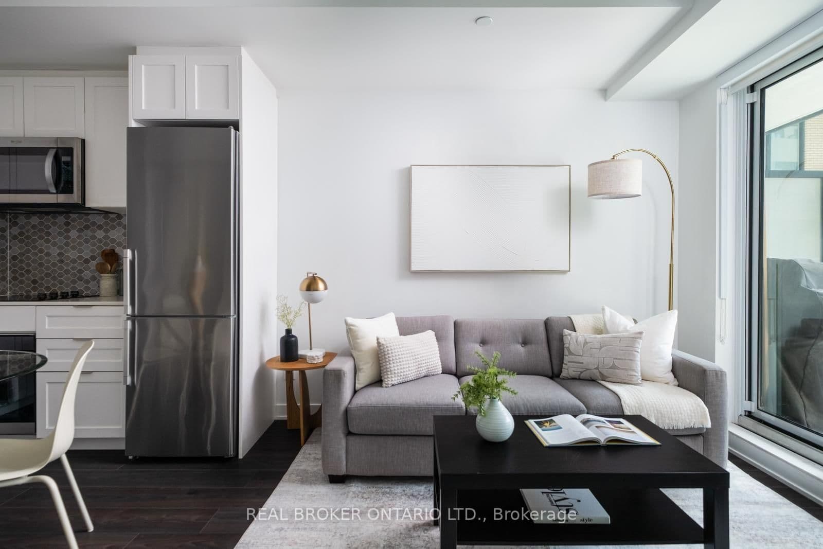 543 Richmond Street W, Unit 528 thumbnail 4