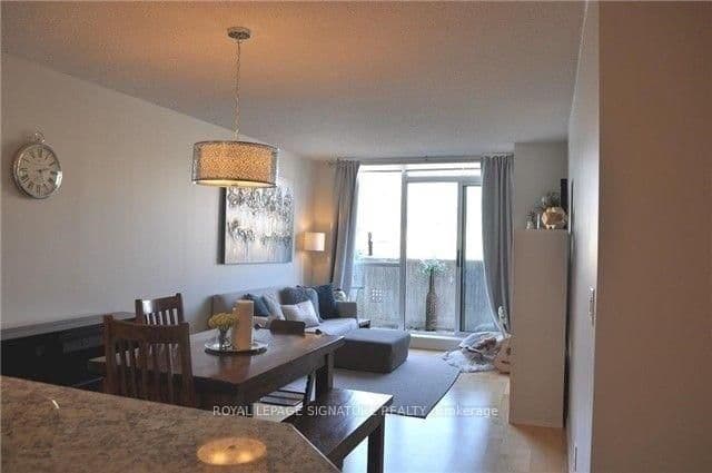 18 Stafford Street, Unit PH 15 thumbnail 4