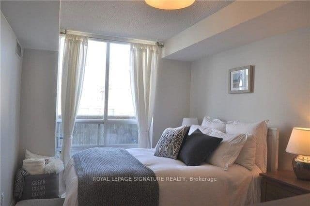 18 Stafford Street, Unit PH 15 thumbnail 8
