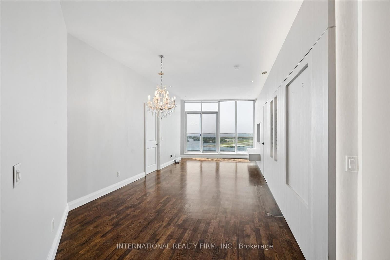 218 Queens Quay W, Unit Ph4 thumbnail 11