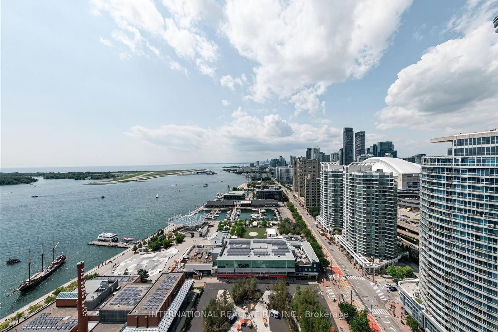 218 Queens Quay W, Unit Ph4 thumbnail 46