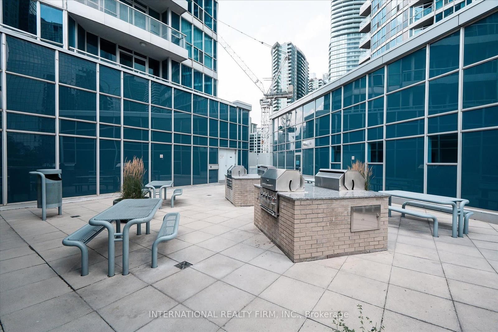 218 Queens Quay W, Unit Ph4 thumbnail 47