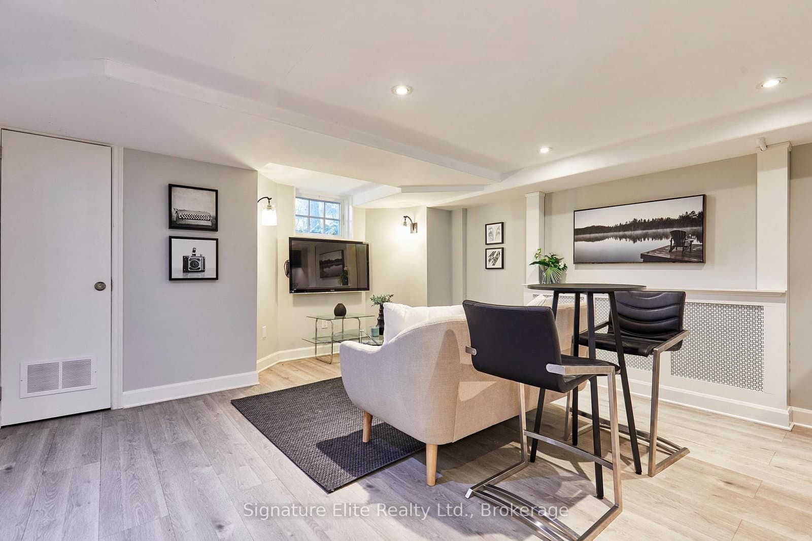 153 Parkhurst Boulevard thumbnail 18