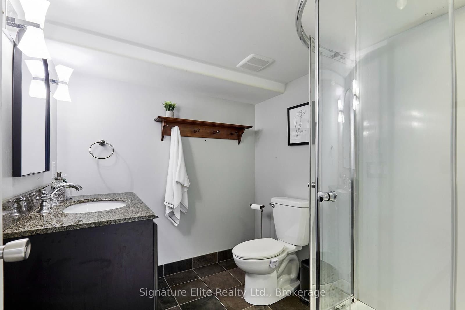 153 Parkhurst Boulevard thumbnail 21