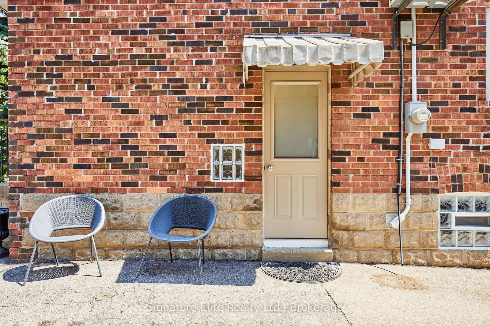 153 Parkhurst Boulevard thumbnail 22