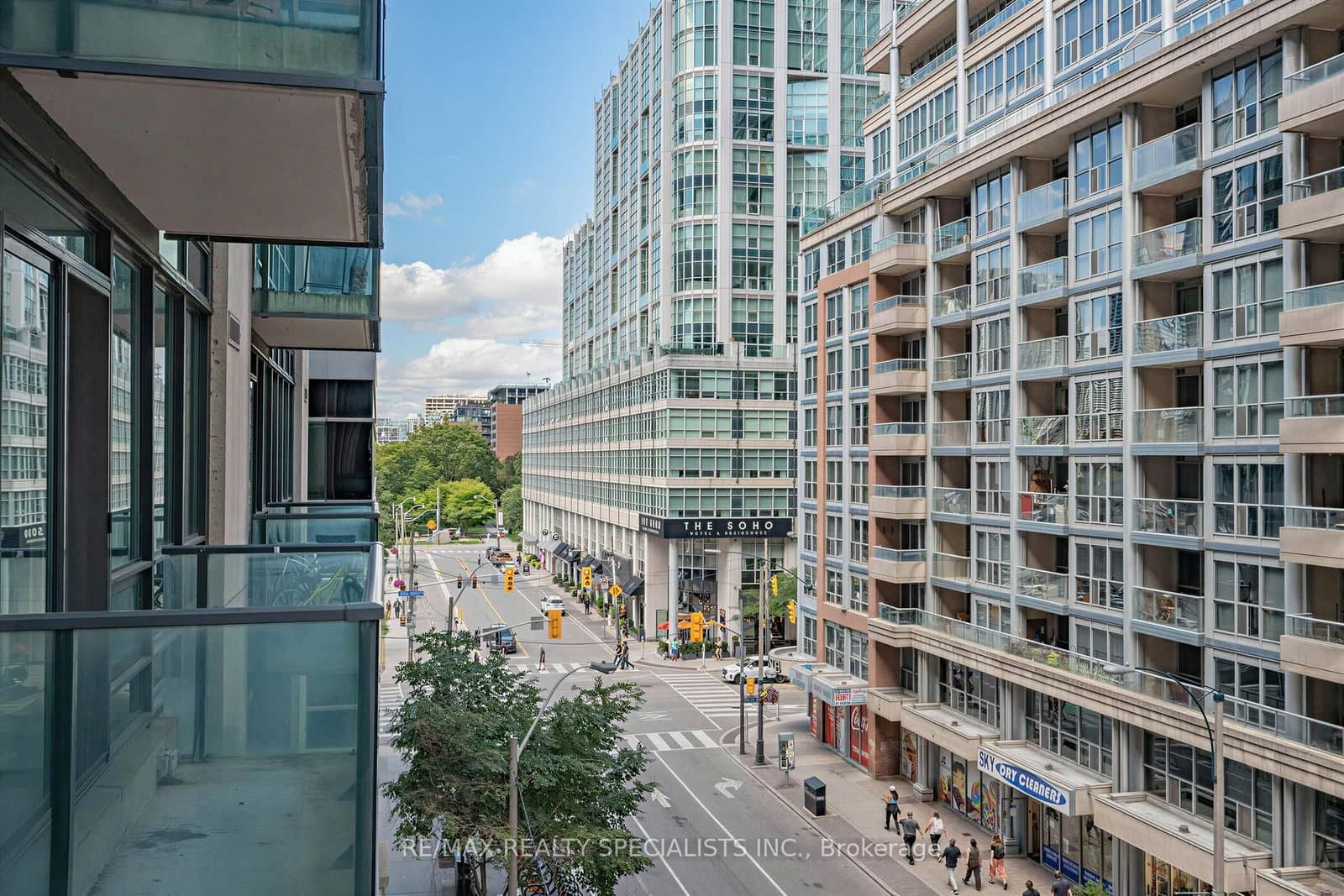 263 Wellington Street W, Unit 503 thumbnail 13