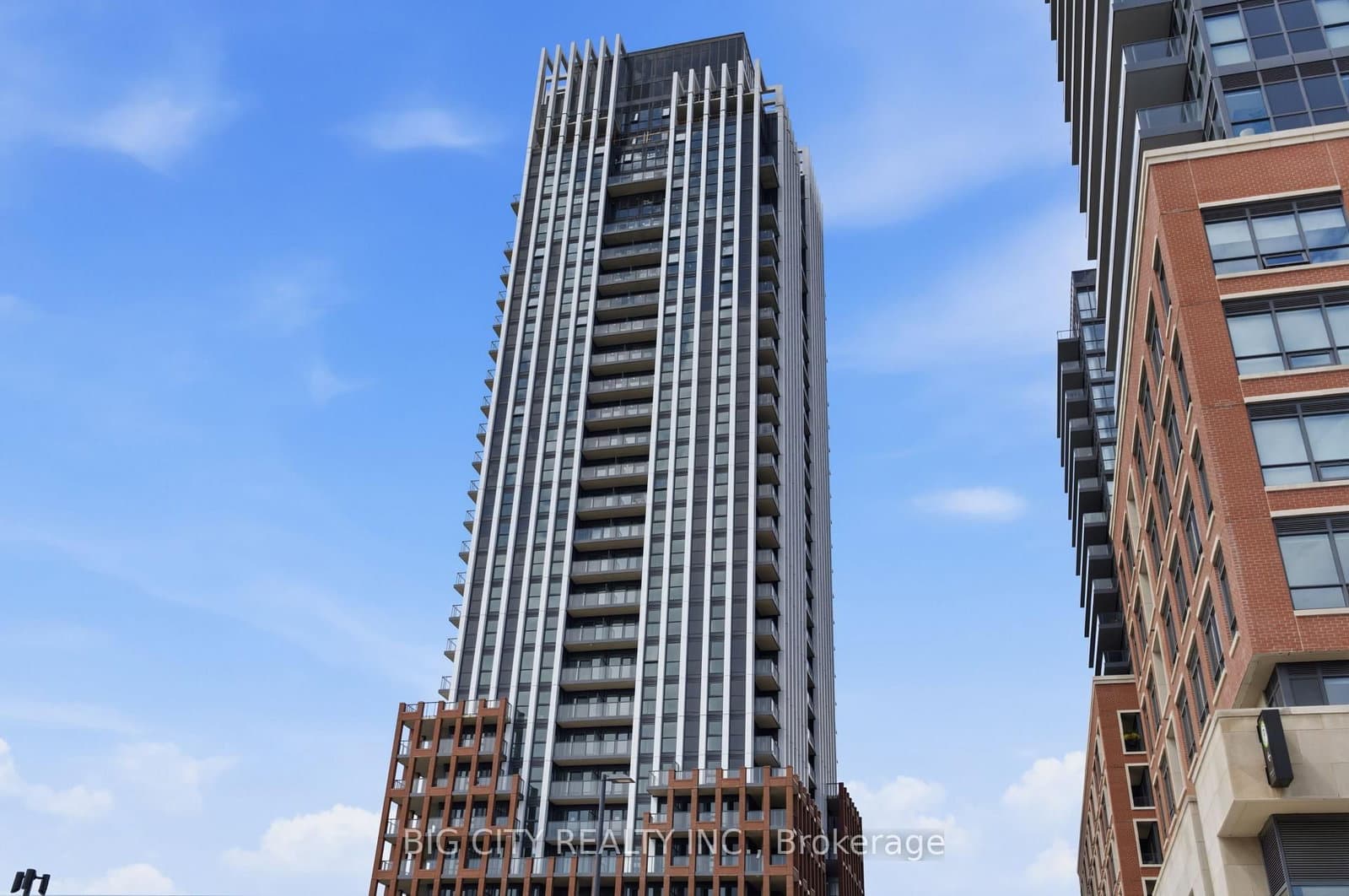 25 Frederick Todd Way, Unit 1407 thumbnail 2