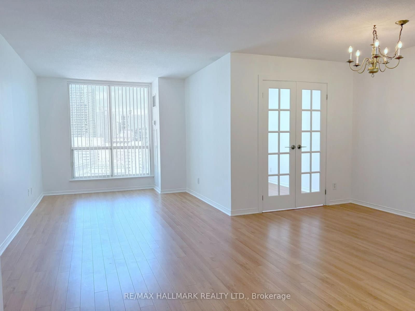 25 The Esplanade, Unit 3206 thumbnail 2