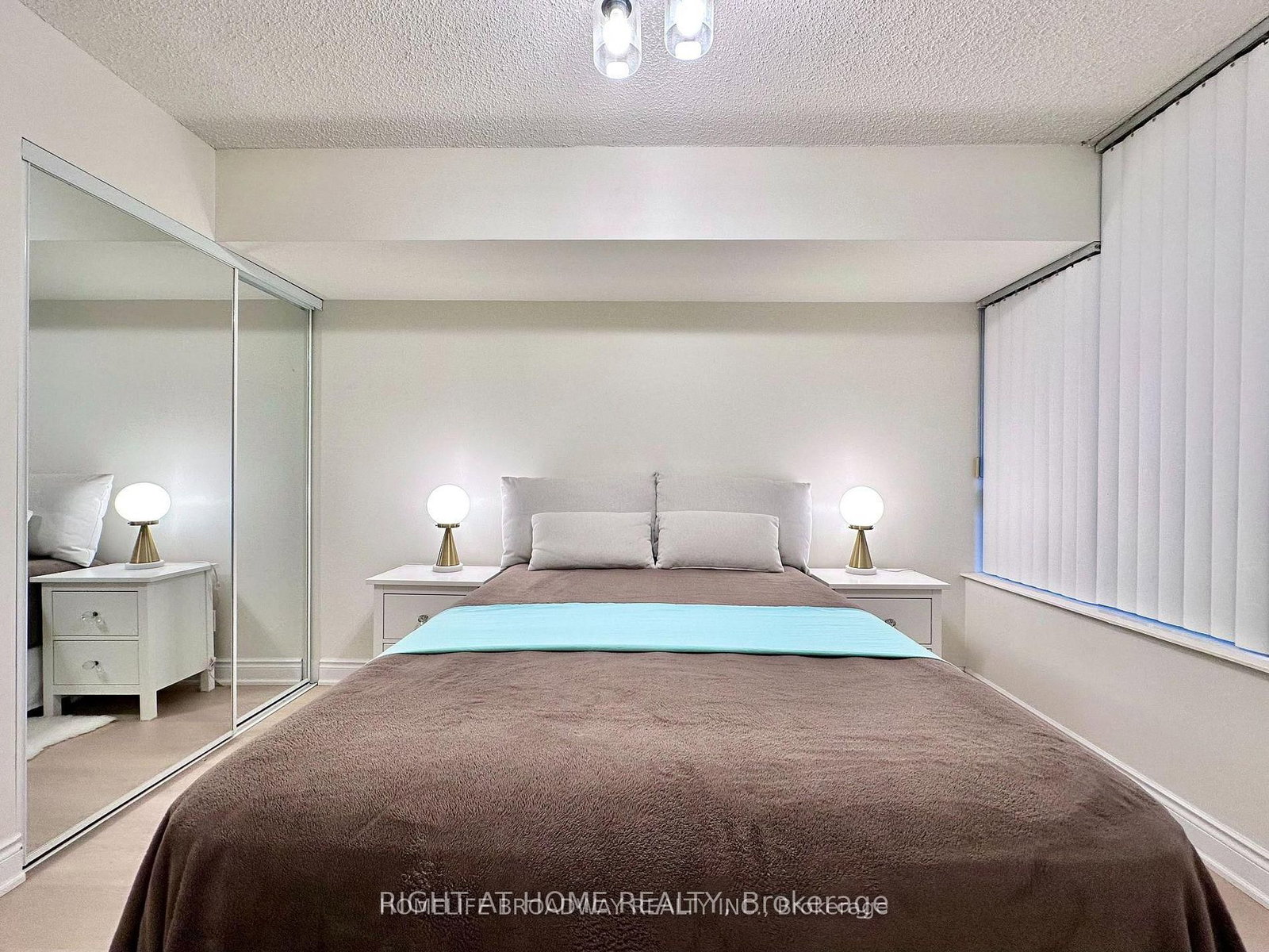 15 Northtown Way, Unit 521 thumbnail 4