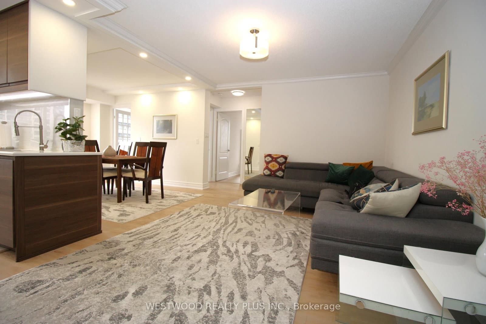 5418 Yonge Street, Unit 2502 thumbnail 4