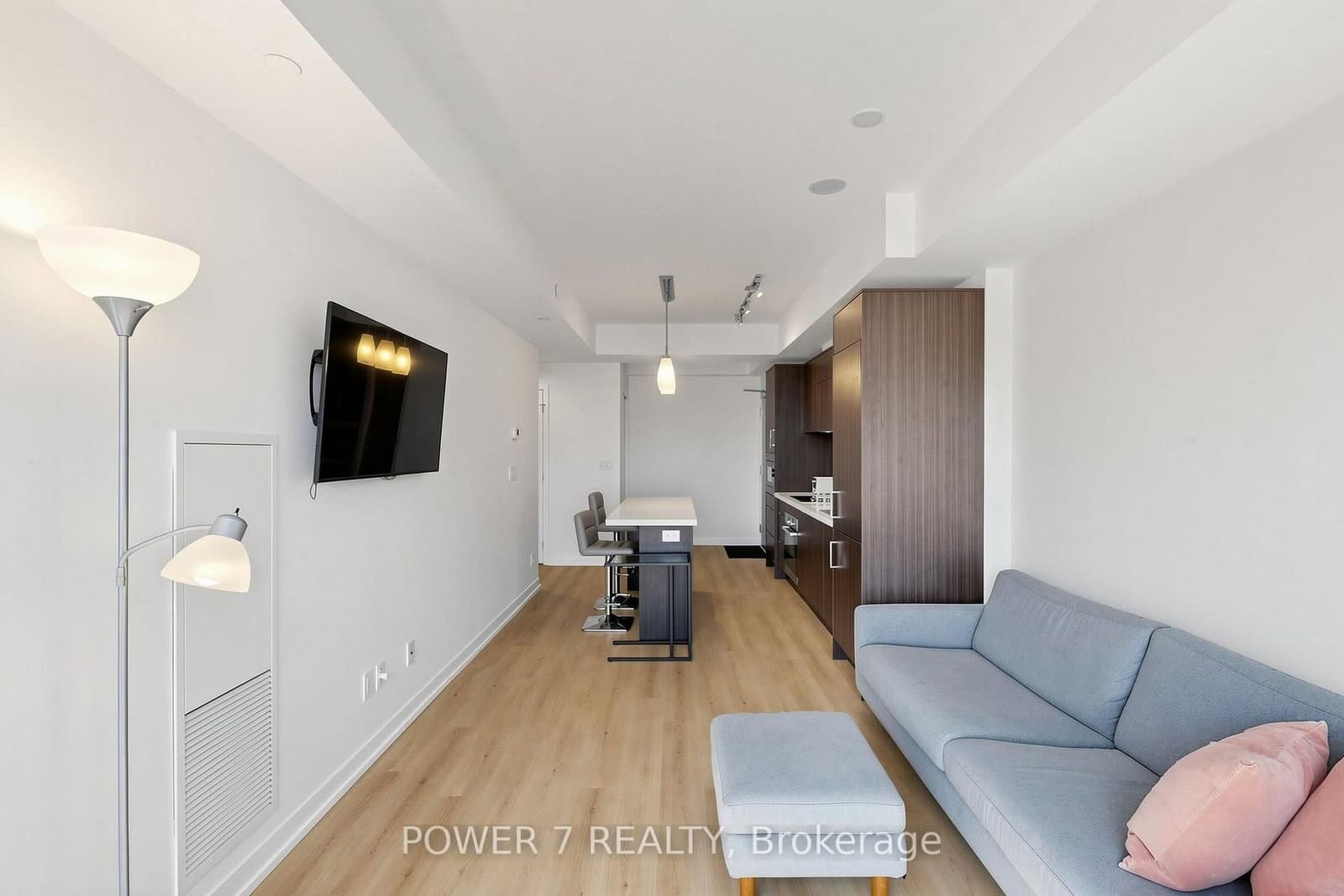 21 Widmer Street, Unit 4207 thumbnail 16
