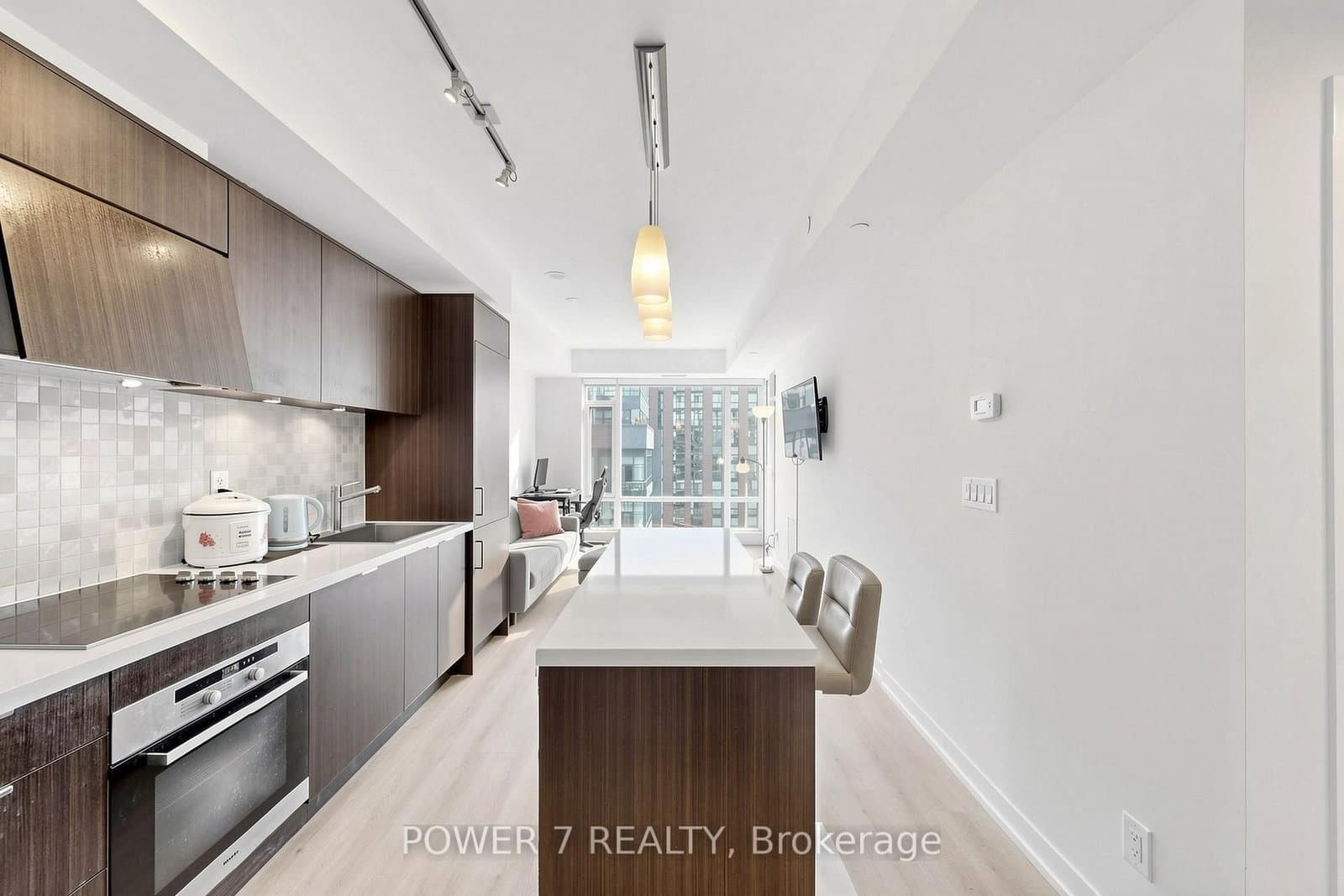 21 Widmer Street, Unit 4207 thumbnail 21