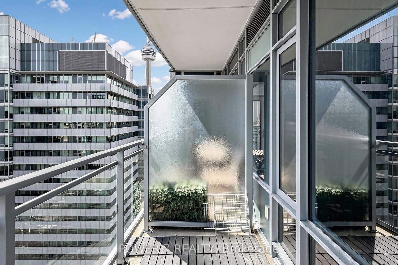 21 Widmer Street, Unit 4207 thumbnail 36