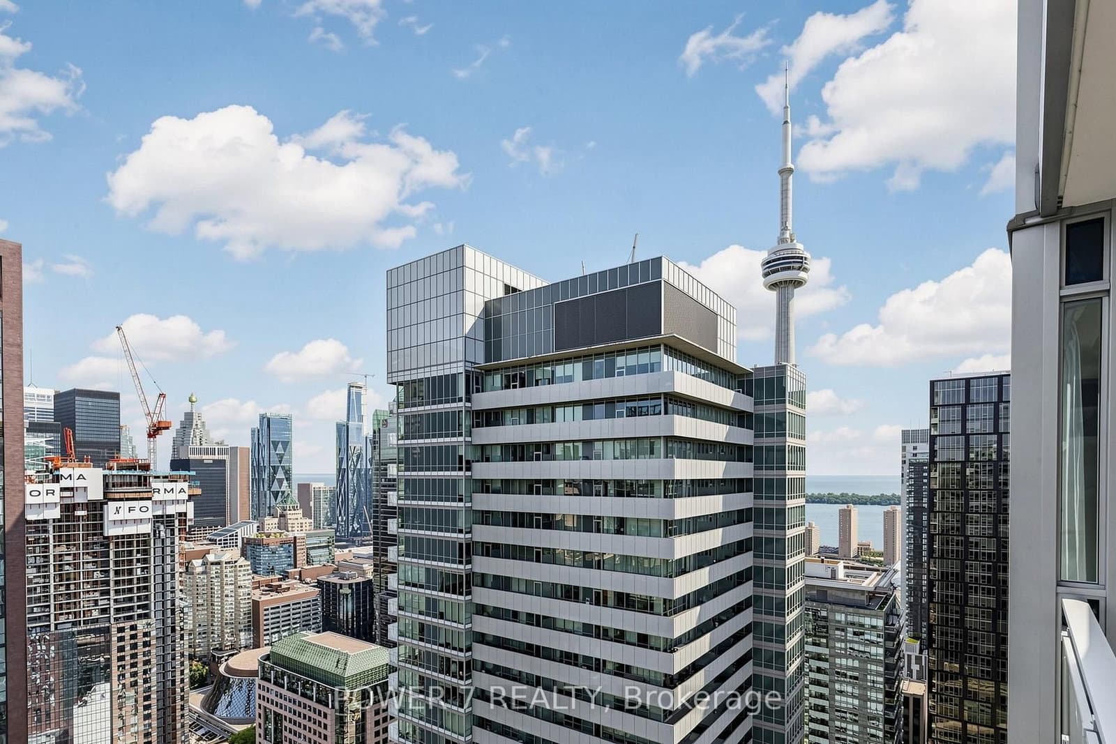 21 Widmer Street, Unit 4207 thumbnail 37