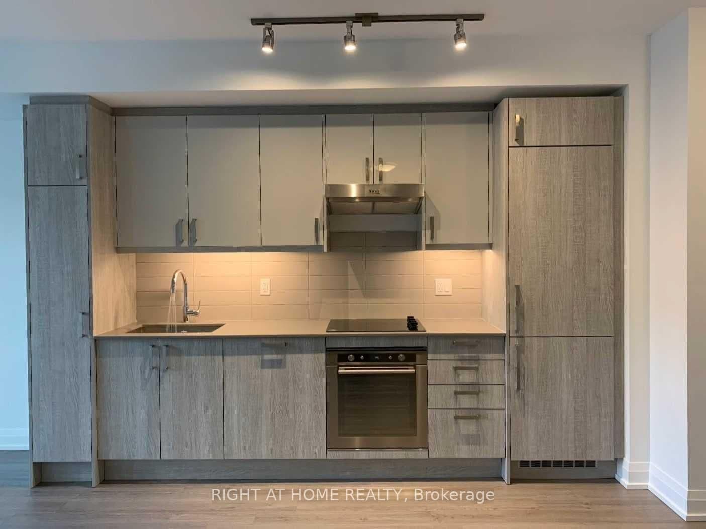 77 Mutual Street, Unit 1410 thumbnail 3