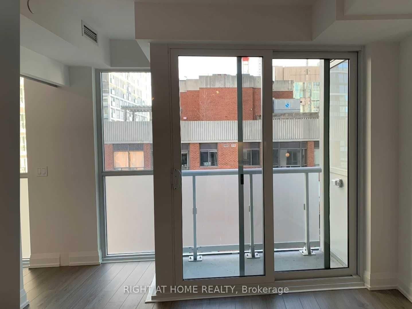 77 Mutual Street, Unit 1410 thumbnail 6