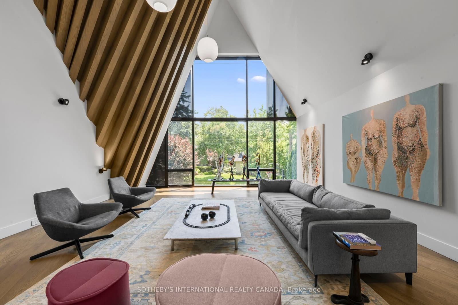 108 Stratford Crescent thumbnail 17