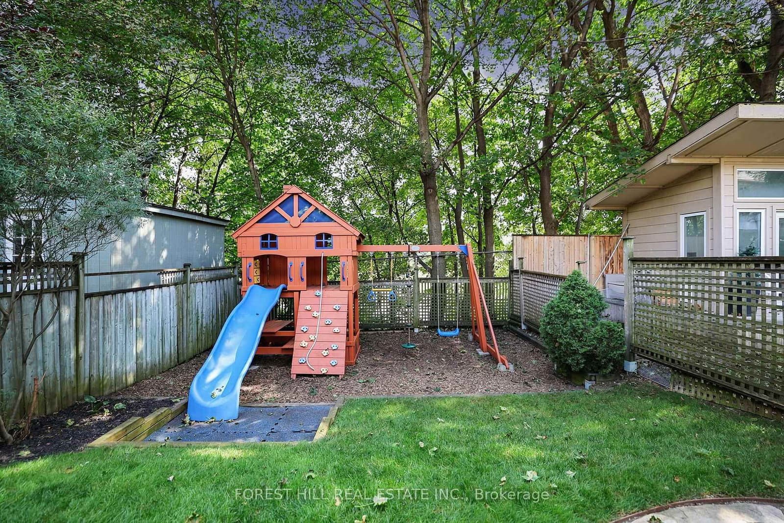 87 Thursfield Crescent thumbnail 34