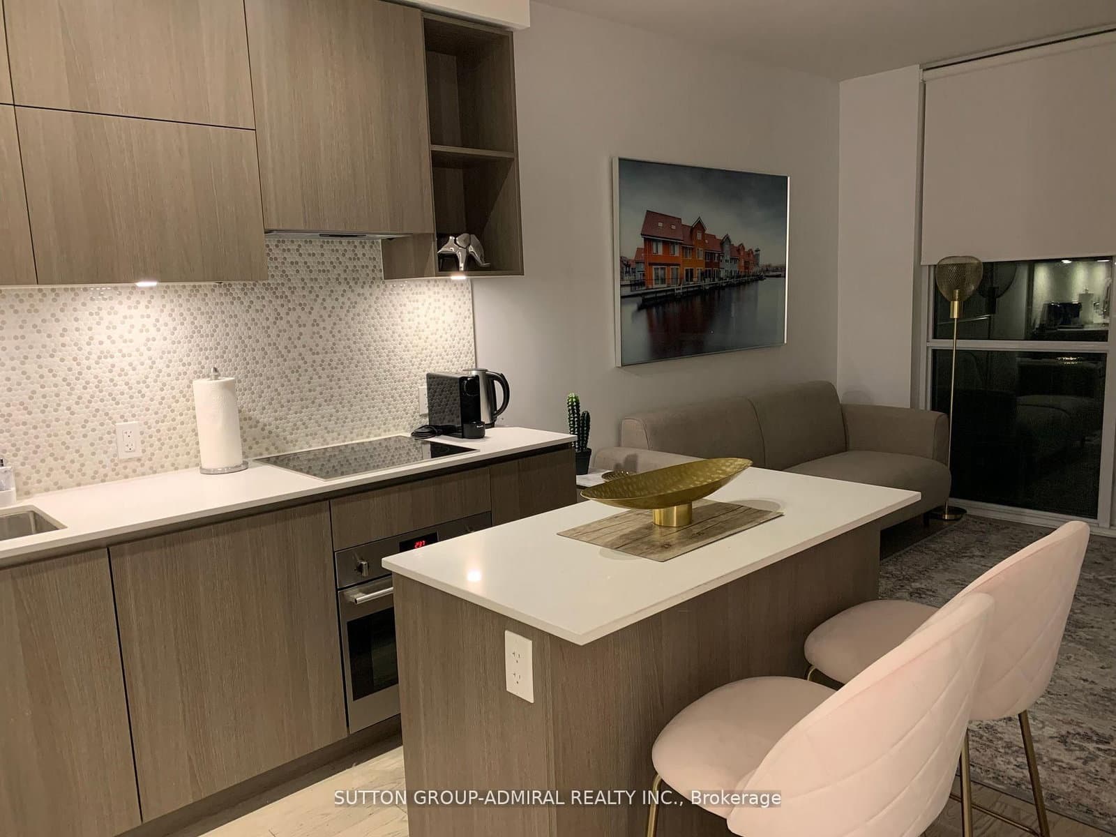 1 Yorkville Avenue, Unit 2203 thumbnail 13