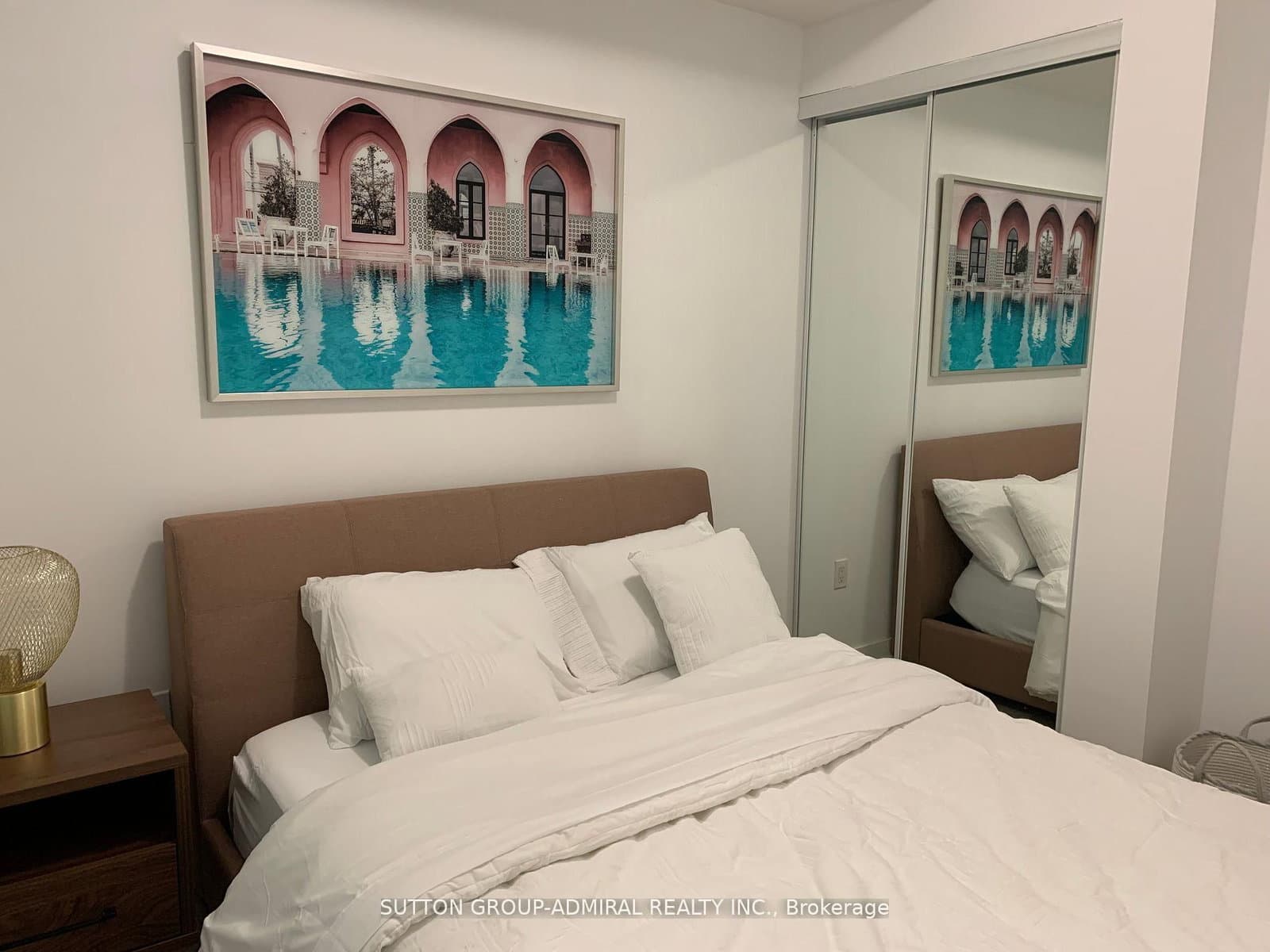 1 Yorkville Avenue, Unit 2203 thumbnail 14