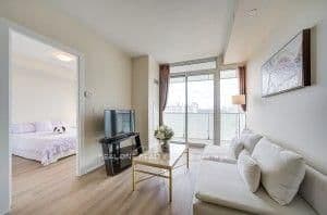 200 Bloor Street W, Unit 1808 thumbnail 11