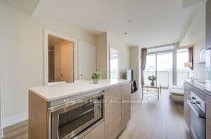 200 Bloor Street W, Unit 1808 thumbnail 7