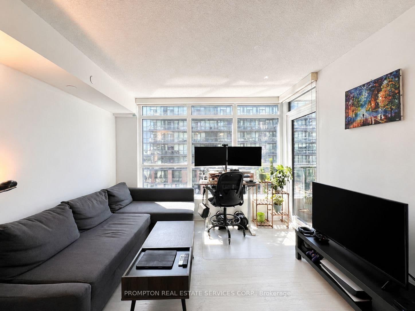 80 Queens Wharf Road, Unit 1015 thumbnail 6