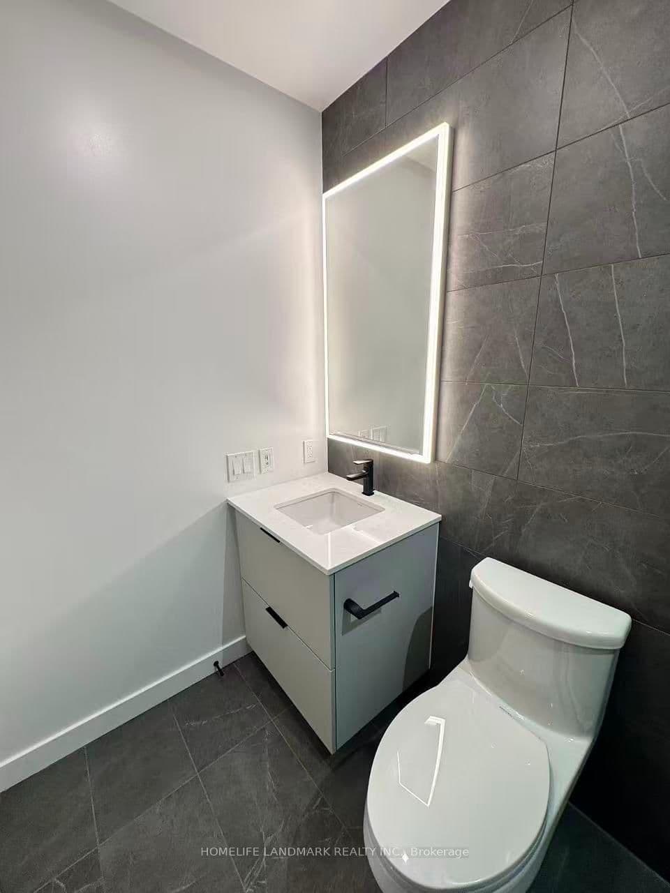 609 Sherbourne Street, Unit 4903 thumbnail 3