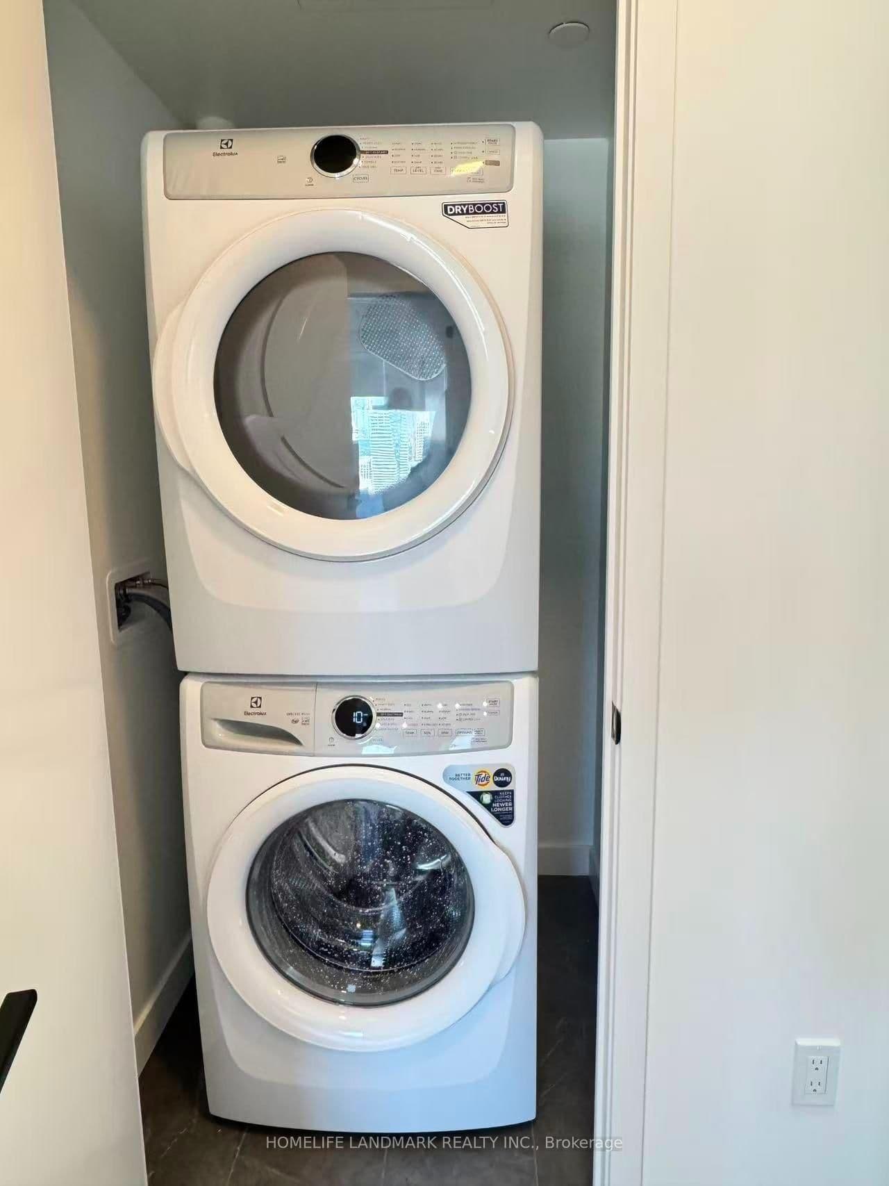 609 Sherbourne Street, Unit 4903 thumbnail 5