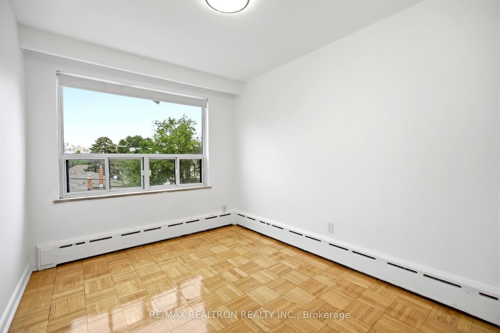 26 Meadowbrook Road, Unit 7 thumbnail 9