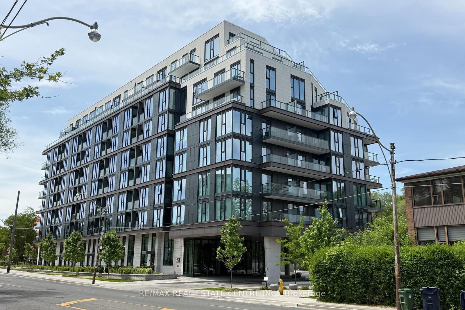 250 Lawrence Avenue W, Unit 422 - Image 1